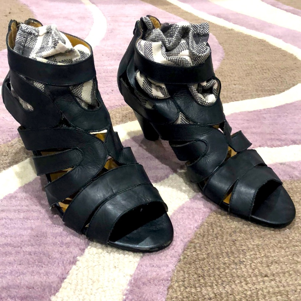 Nine West Women’s shoes - black